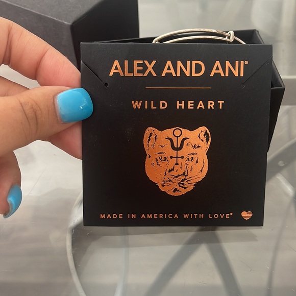 alex and ani wild heart bracelet - Picture 7 of 10